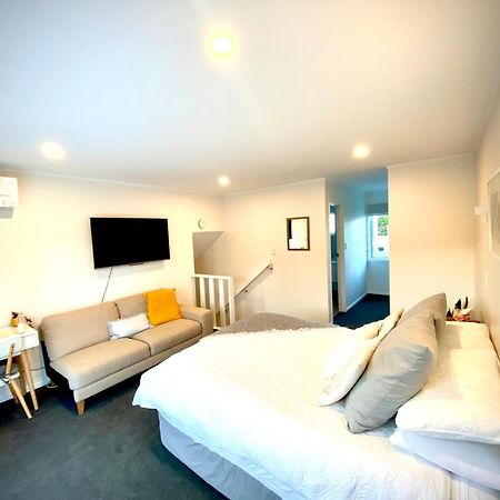 2 Mile Bay Guesthouse Taupo Kültér fotó