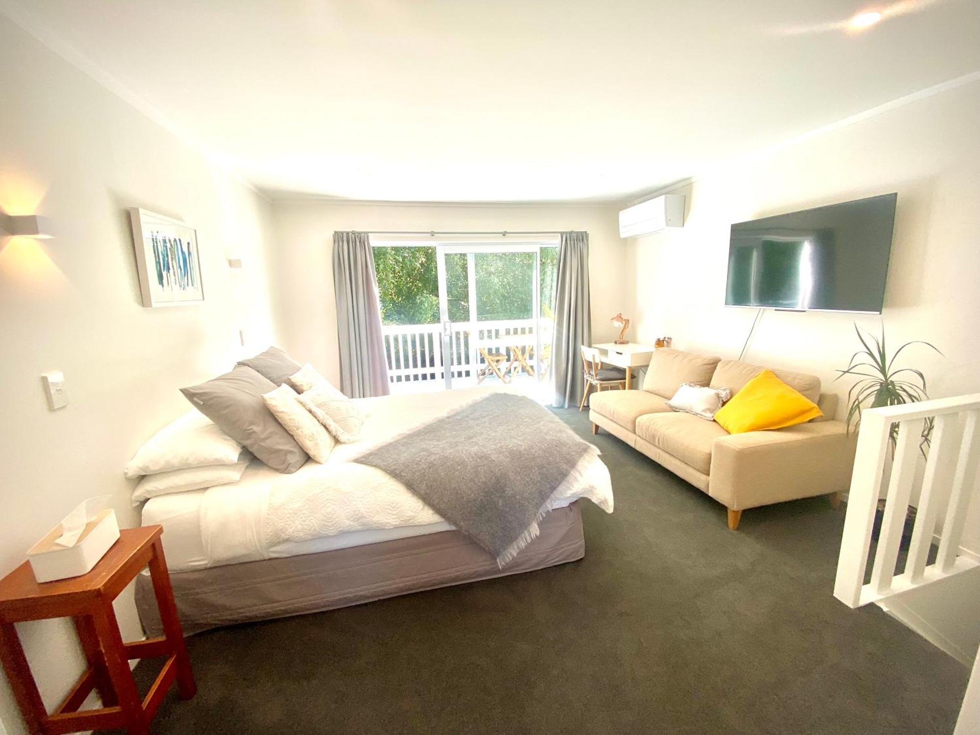 2 Mile Bay Guesthouse Taupo Kültér fotó